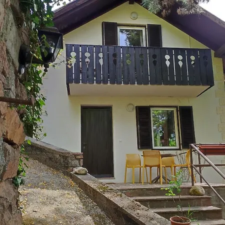 Hébergement de vacances Torre Garden - Casa Singola Nella Di Con Giardino Privato Bozen