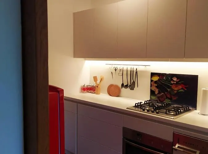 Torre Garden - Casa Singola Nella Citta Di Con Giardino Privato * Больцано