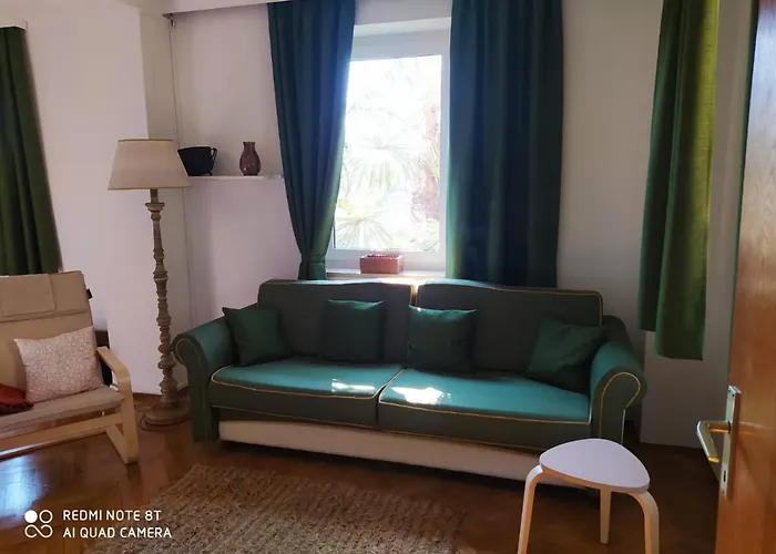 Torre Garden - Casa Singola Nella Citta Di Con Giardino Privato *